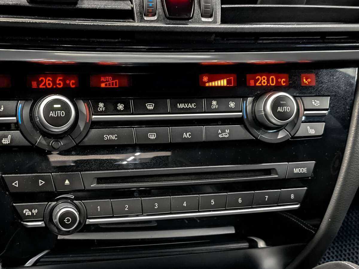 Купить BMW X6 30d, 2019, 116 140 км, фото №25