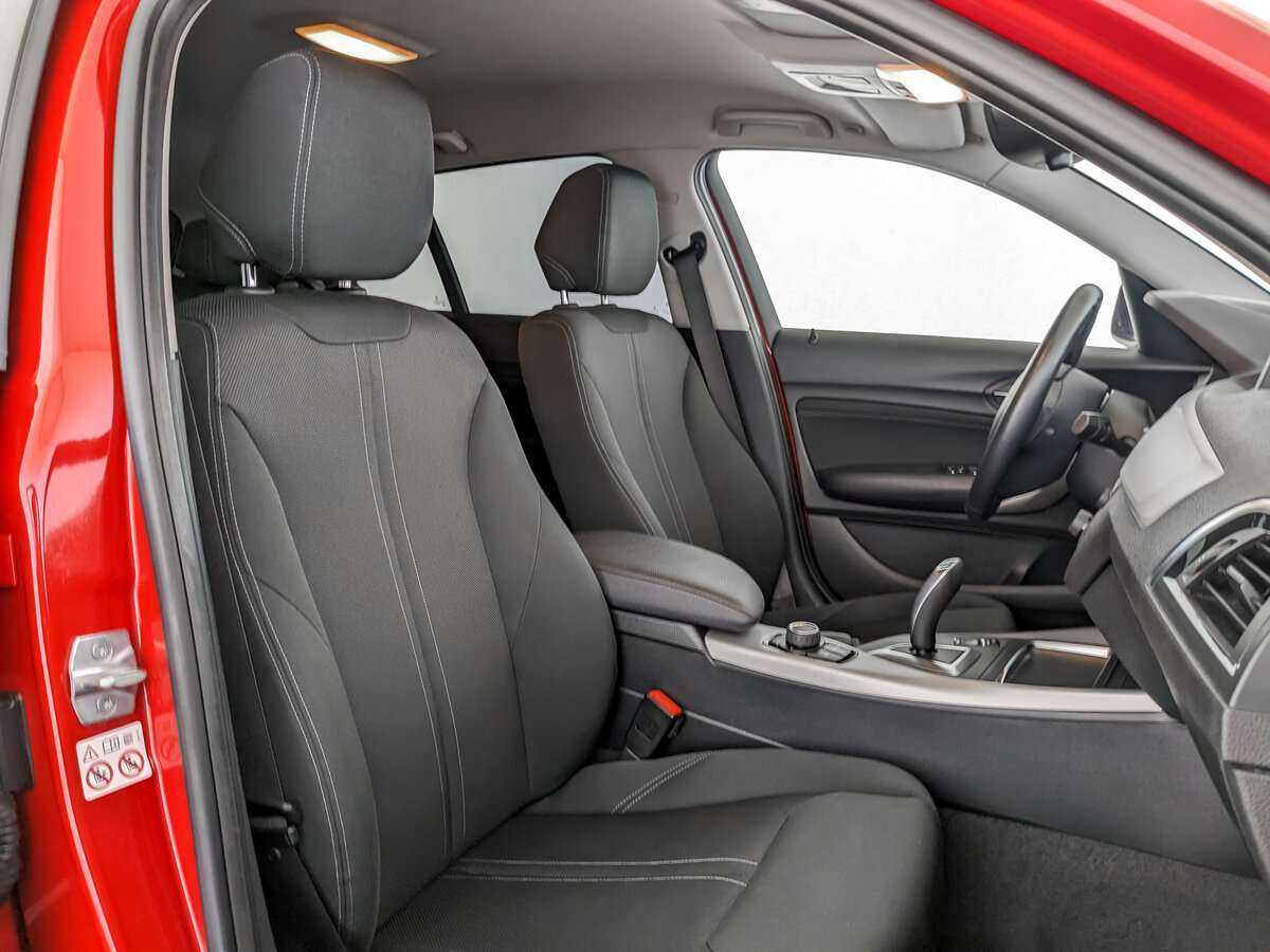 Купить BMW 1 серии 118i, 2017, 72 778 км, фото №19