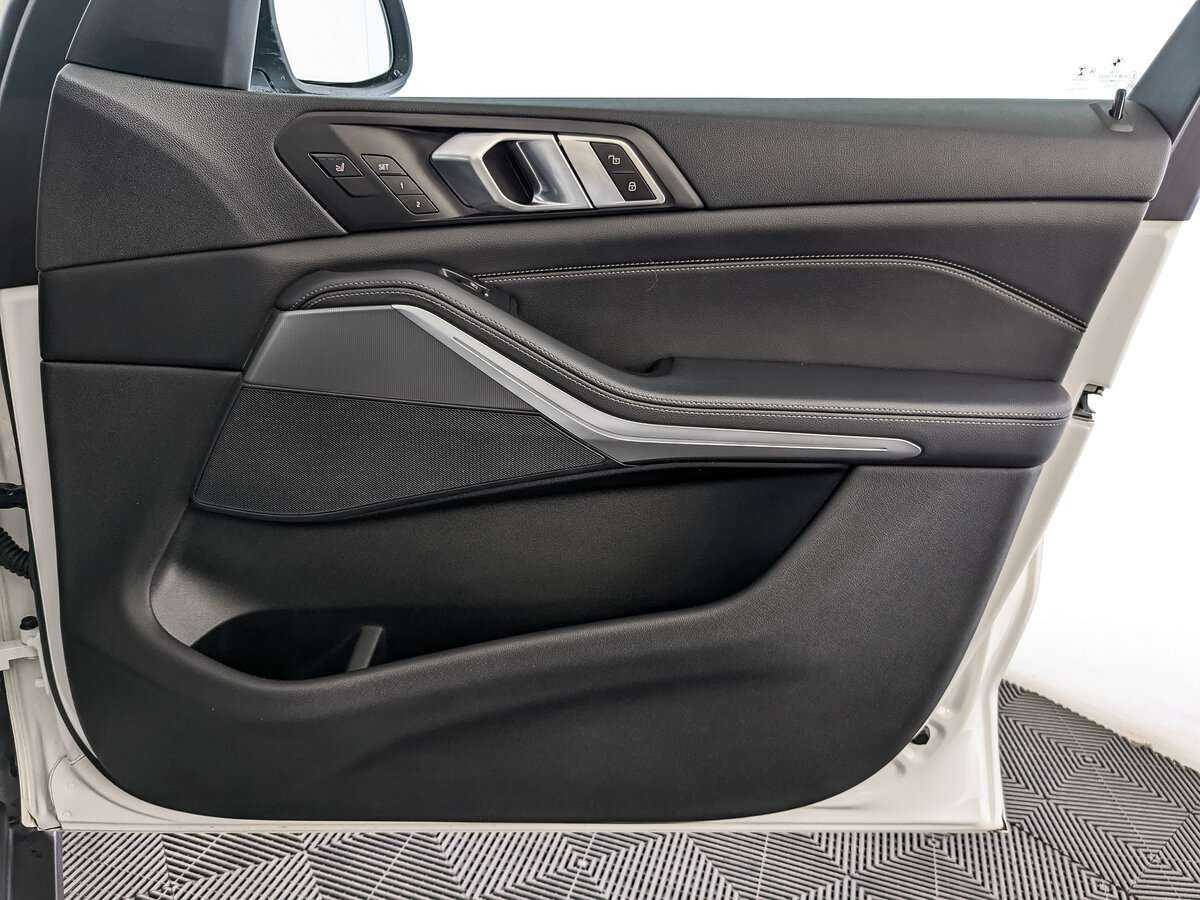 Купить BMW X5 30d, 2019, 63 000 км, фото №25