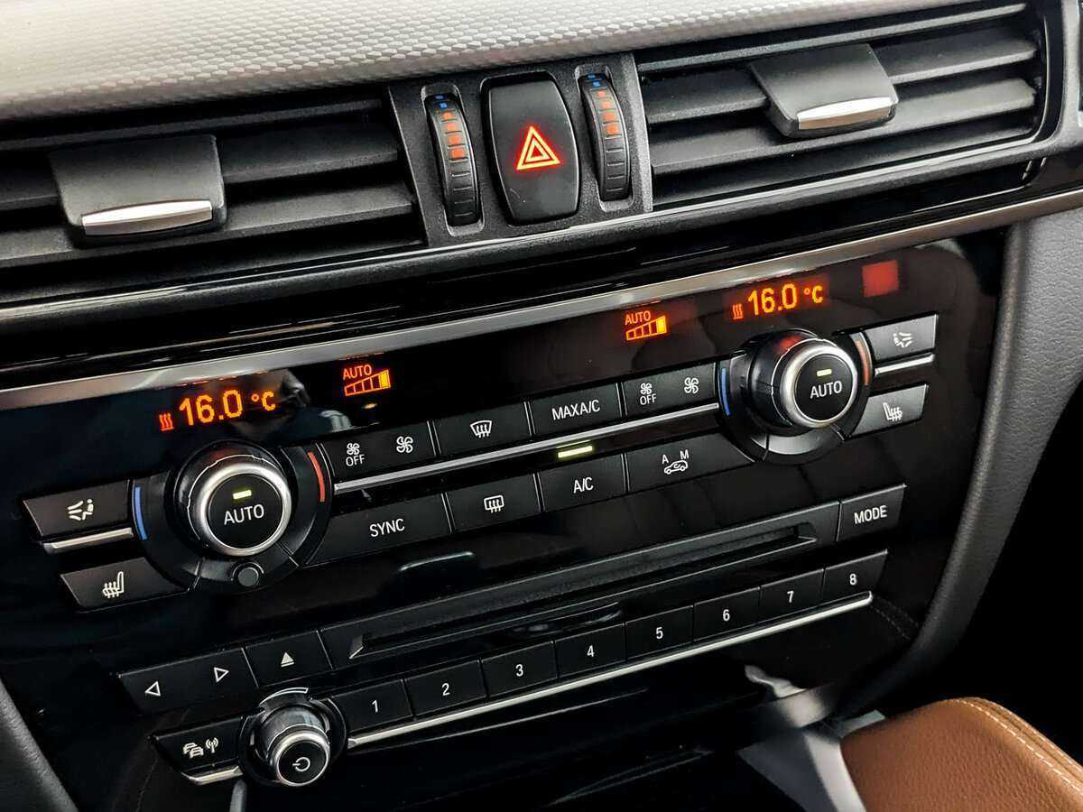 Купить BMW X6 40d, 2019, 71 666 км, фото №25