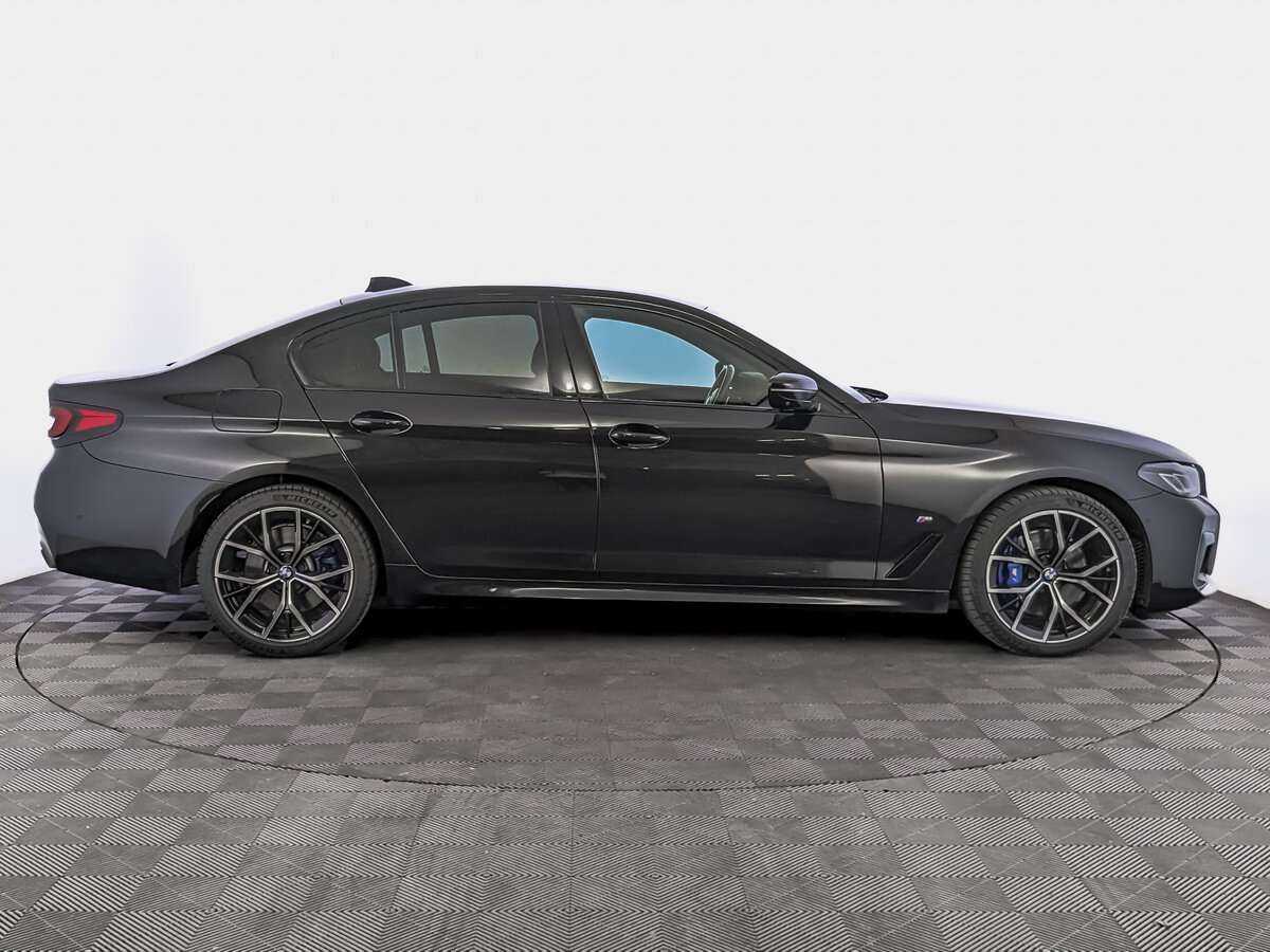 Купить BMW 5 серии 530d xDrive, 2021, 29 990 км, фото №4