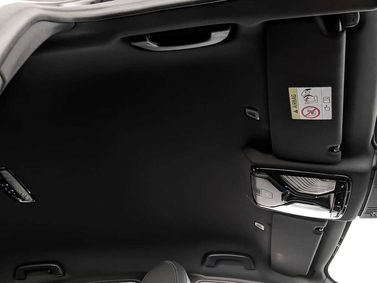 Купить BMW 5 серии 530d xDrive, 2021, 29 990 км, фото №18