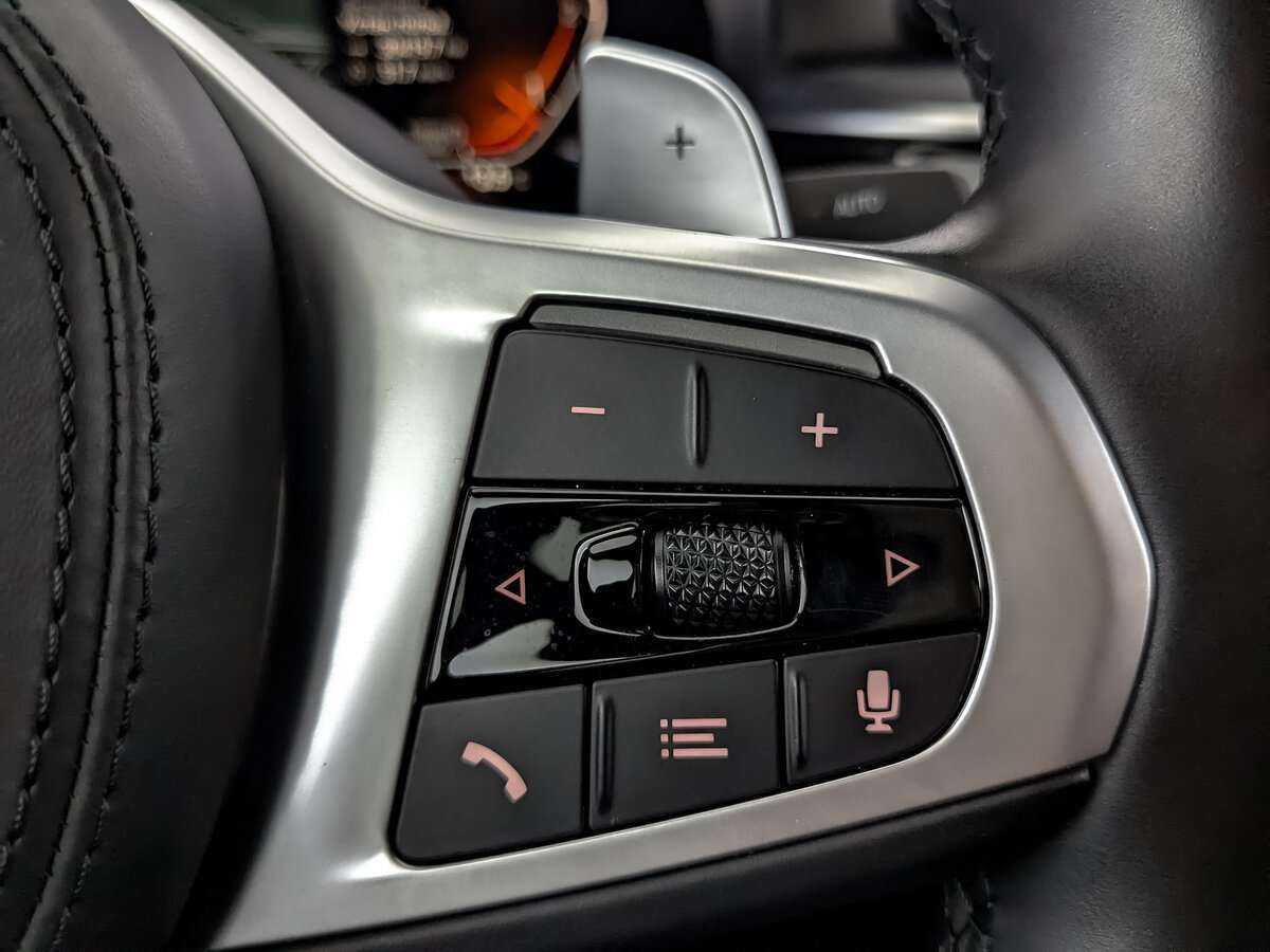 Купить BMW 5 серии 530d xDrive, 2021, 29 990 км, фото №23