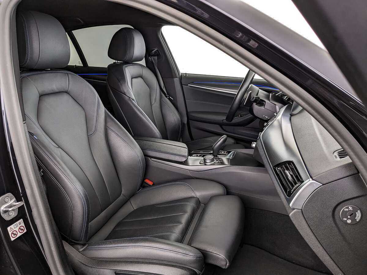Купить BMW 5 серии 520d xDrive, 2021, 47 261 км, фото №20