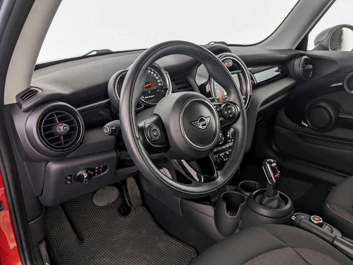Купить Mini Hatch Cooper, 2019, 59 904 км, фото №14