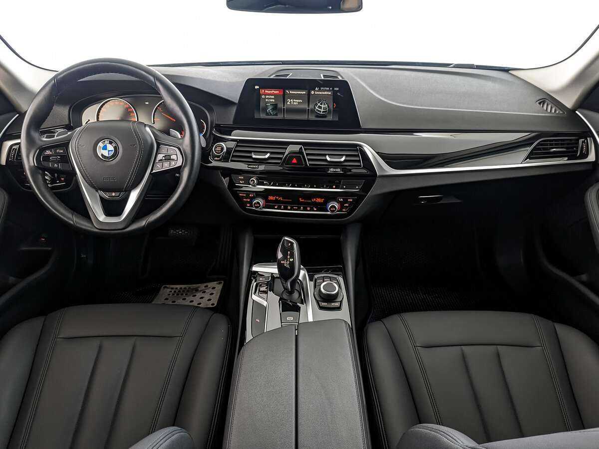 Купить BMW 5 серии 520d, 2020, 21 774 км, фото №10