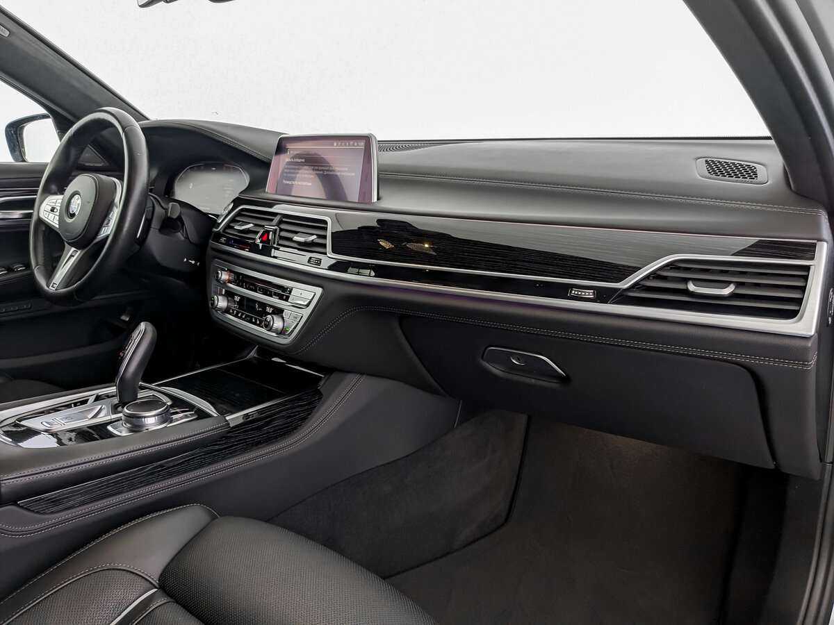 Купить BMW 7 серии 740d xDrive, 2019, 92 060 км, фото №9
