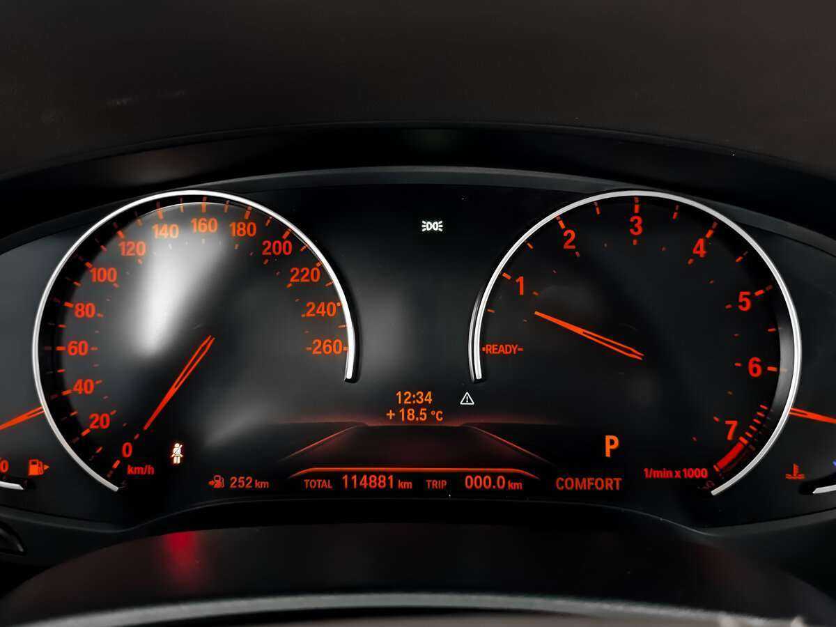 Купить BMW 5 серии 520i, 2017, 114 874 км, фото №12