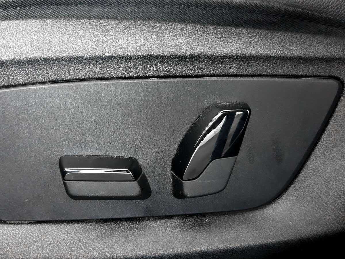 Купить BMW 5 серии 520i, 2021, 43 095 км, фото №16