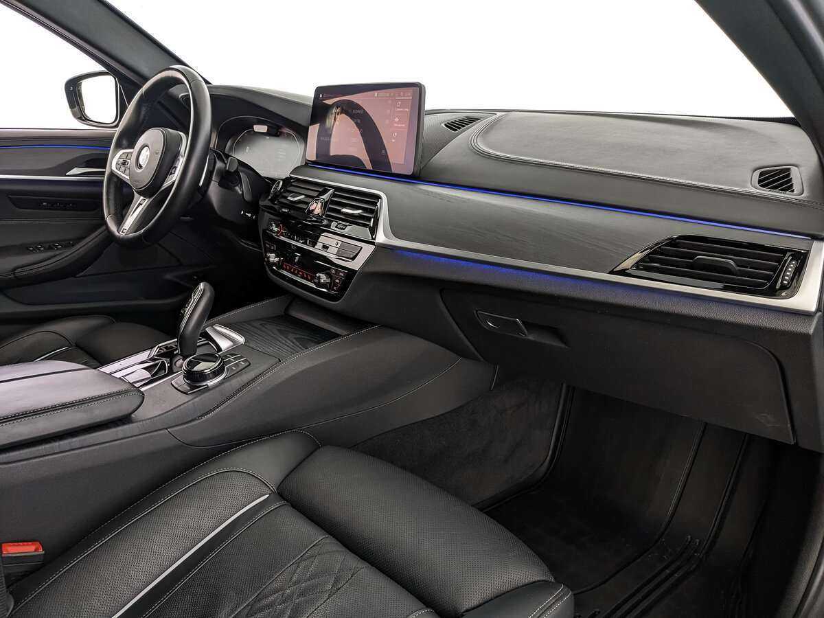 Купить BMW 5 серии 530d xDrive, 2021, 82 551 км, фото №7