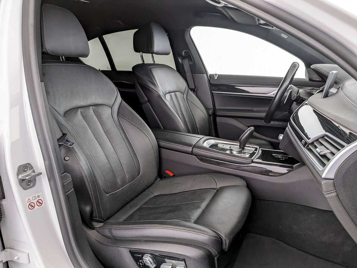 Купить BMW 7 серии 730d xDrive, 2019, 51 721 км, фото №20
