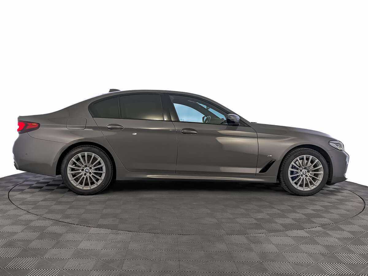 Купить BMW 5 серии 530d xDrive, 2021, 57 707 км, фото №4