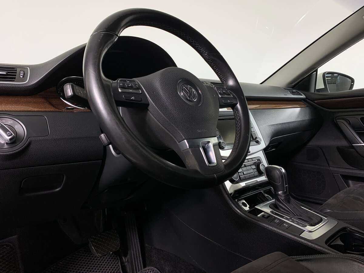 Купить Volkswagen Passat CC, 2011, 253 000 км, фото №9