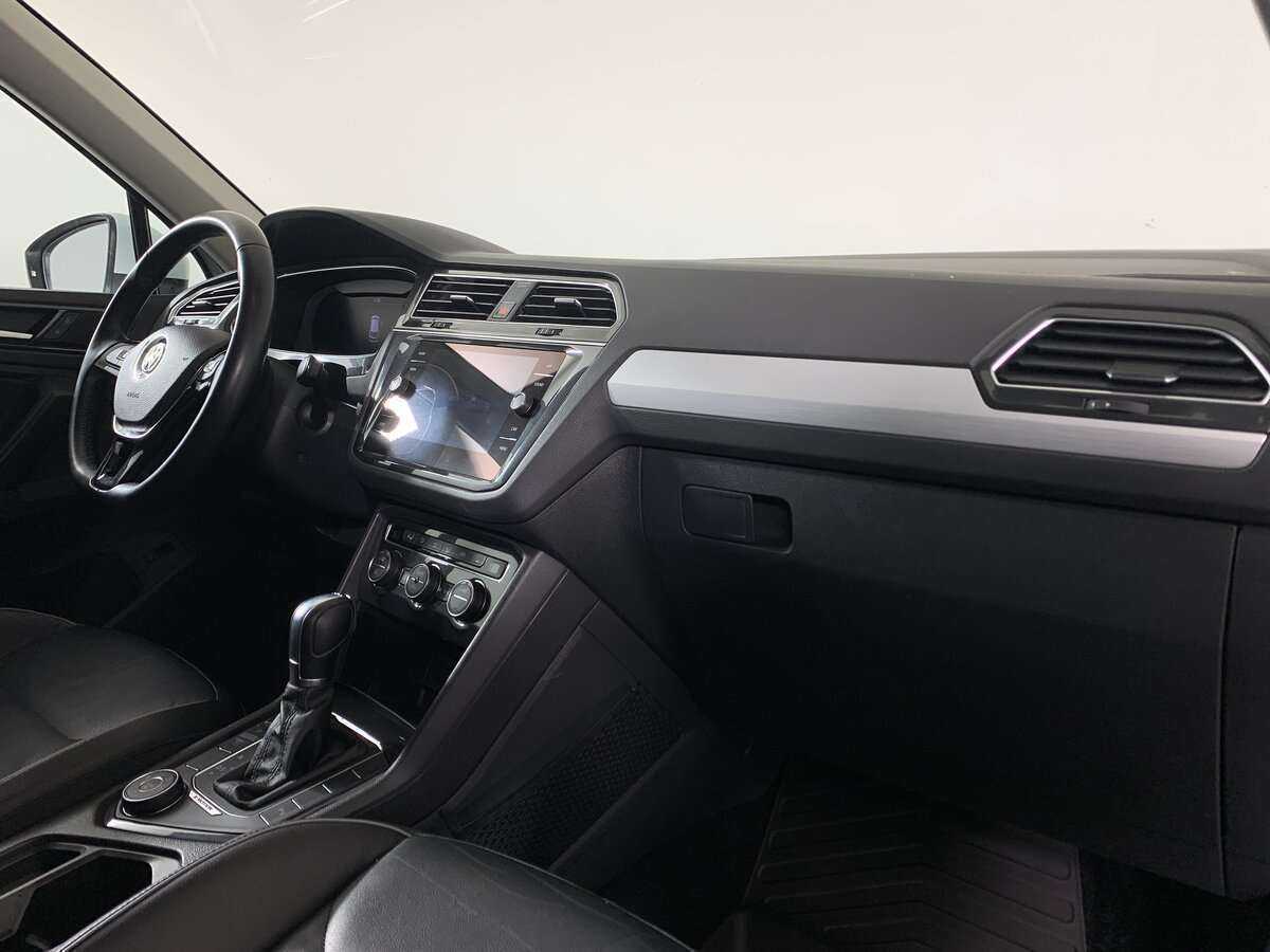 Купить Volkswagen Tiguan, 2018, 99 995 км, фото №11