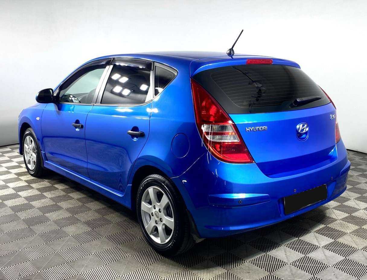 Купить Hyundai i30, 2010, 164 000 км, фото №5