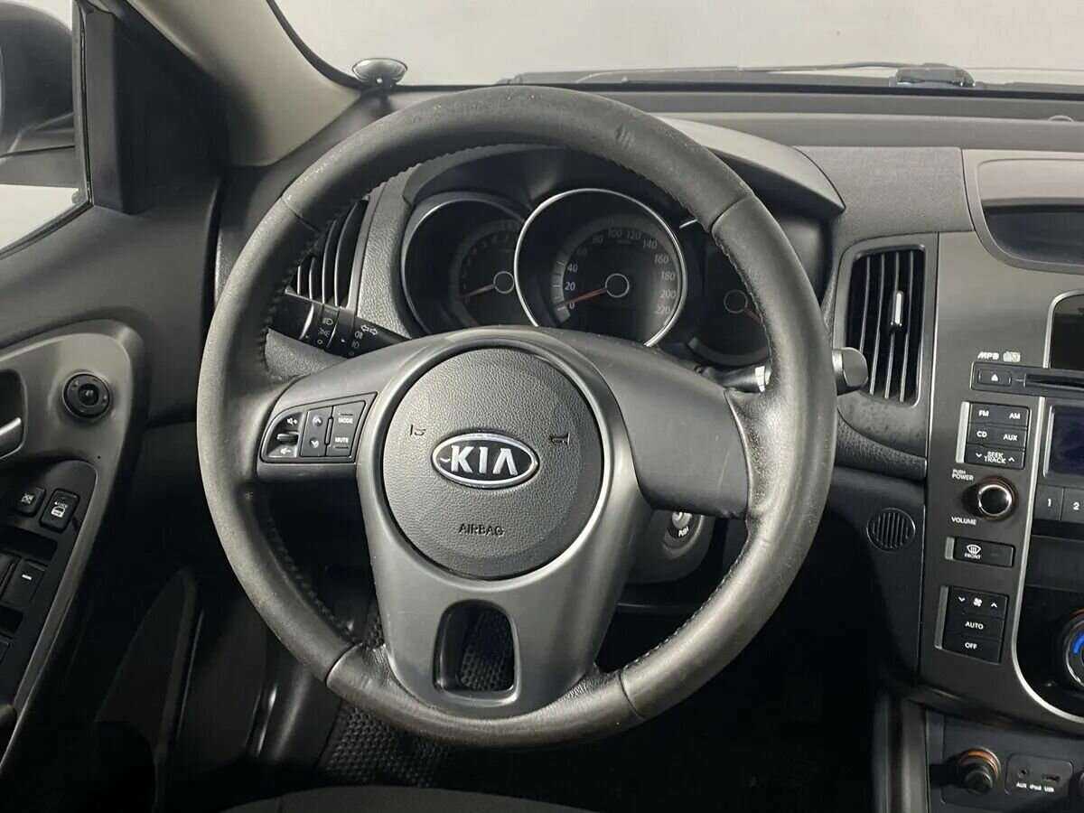 Купить Kia Cerato 6-speed, 2010, 128 000 км, фото №10