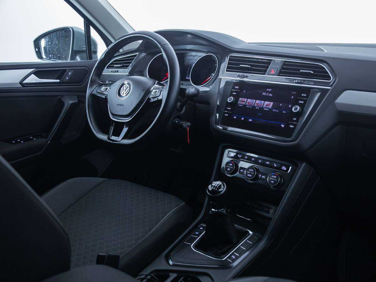 Купить Volkswagen Tiguan, 2020, 49 608 км, фото №11