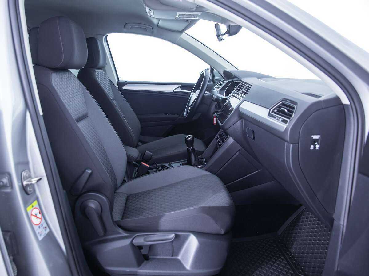 Купить Volkswagen Tiguan, 2020, 49 608 км, фото №18