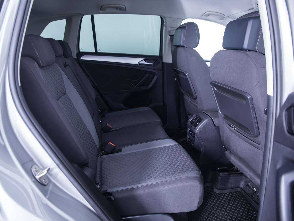 Купить Volkswagen Tiguan, 2020, 49 608 км, фото №19