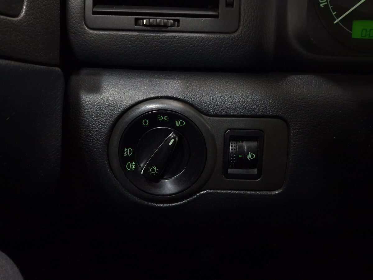 Купить Skoda Octavia, 2008, 211 920 км, фото №7