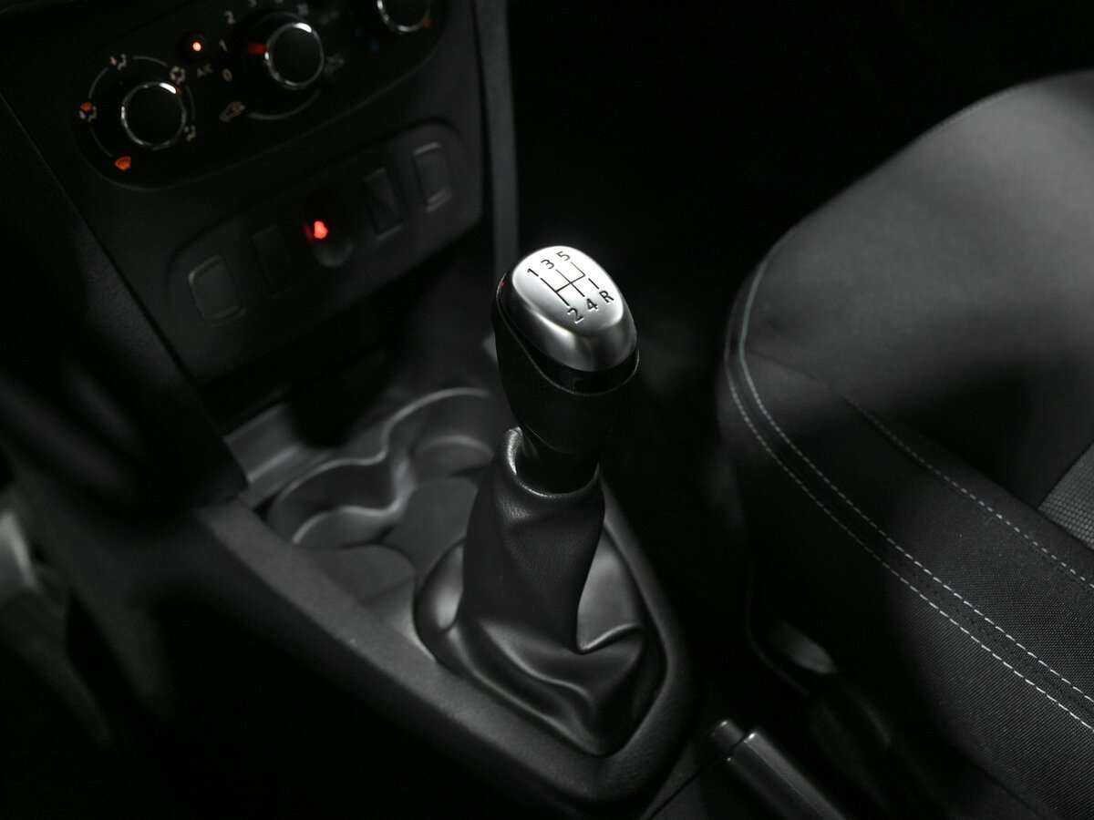 Купить Renault Sandero Stepway, 2020, 88 530 км, фото №10