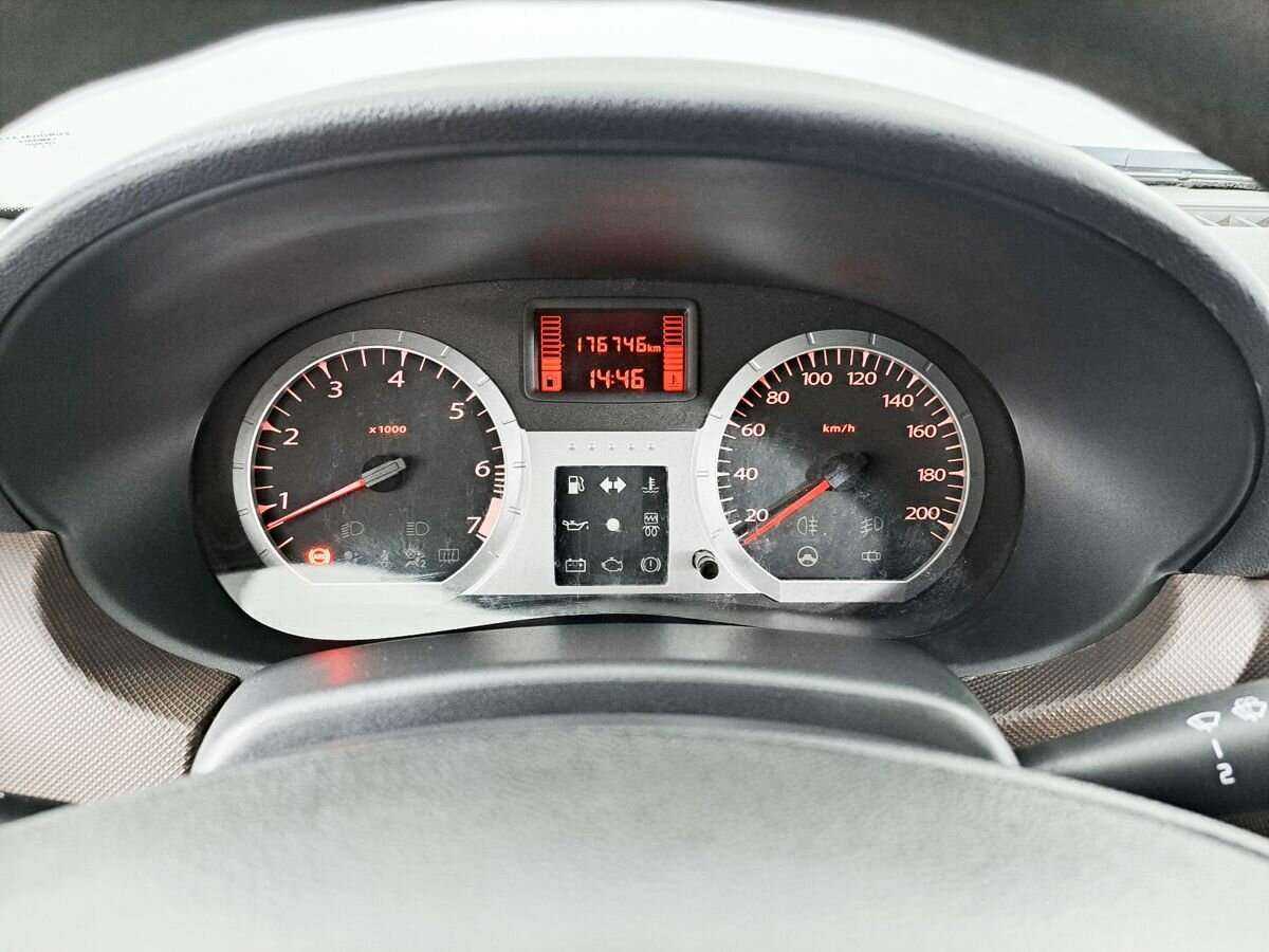 Купить Lada (ВАЗ) Largus, 2013, 176 750 км, фото №9