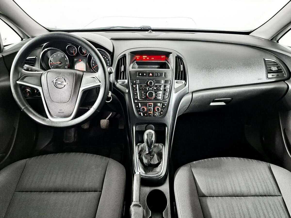 Купить Opel Astra, 2011, 165 120 км, фото №14