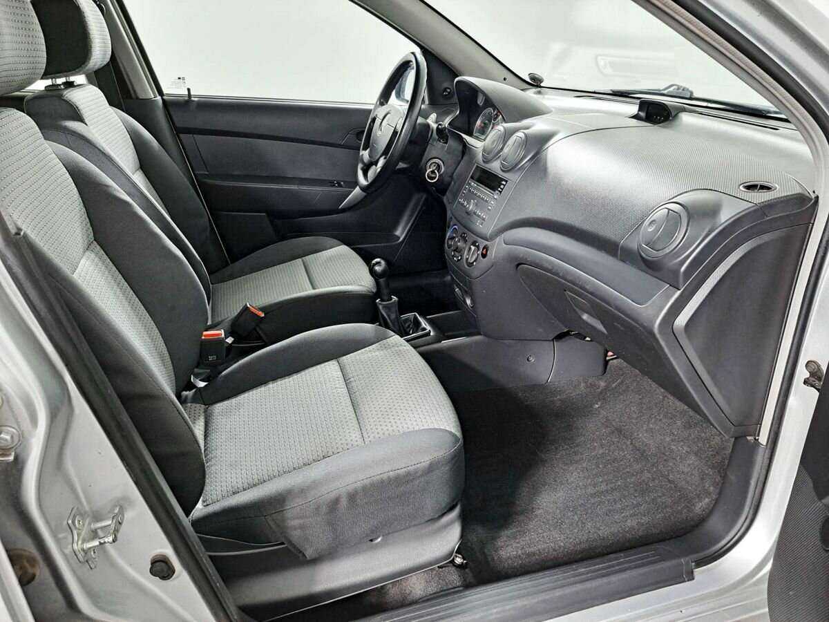 Купить Chevrolet Aveo, 2011, 101 024 км, фото №9