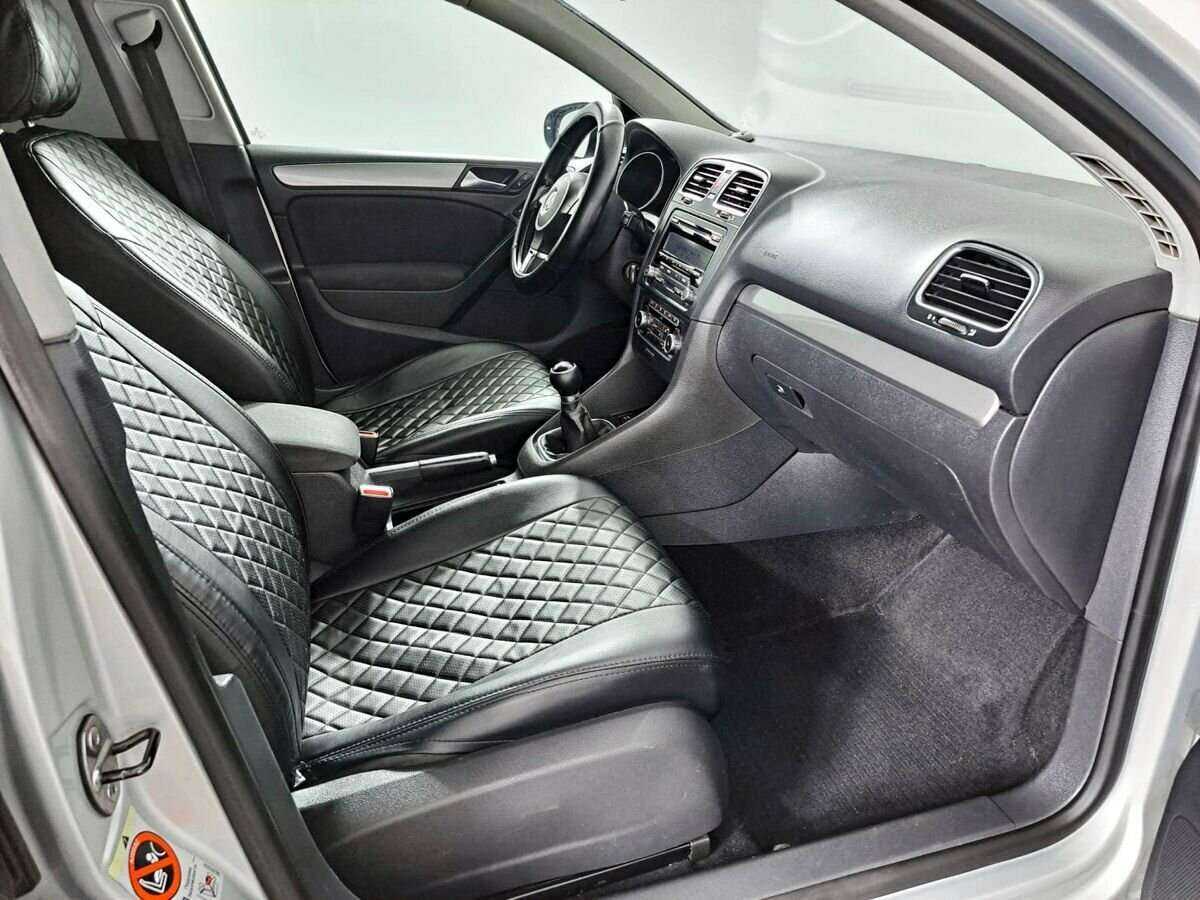 Купить Volkswagen Golf, 2010, 176 585 км, фото №11