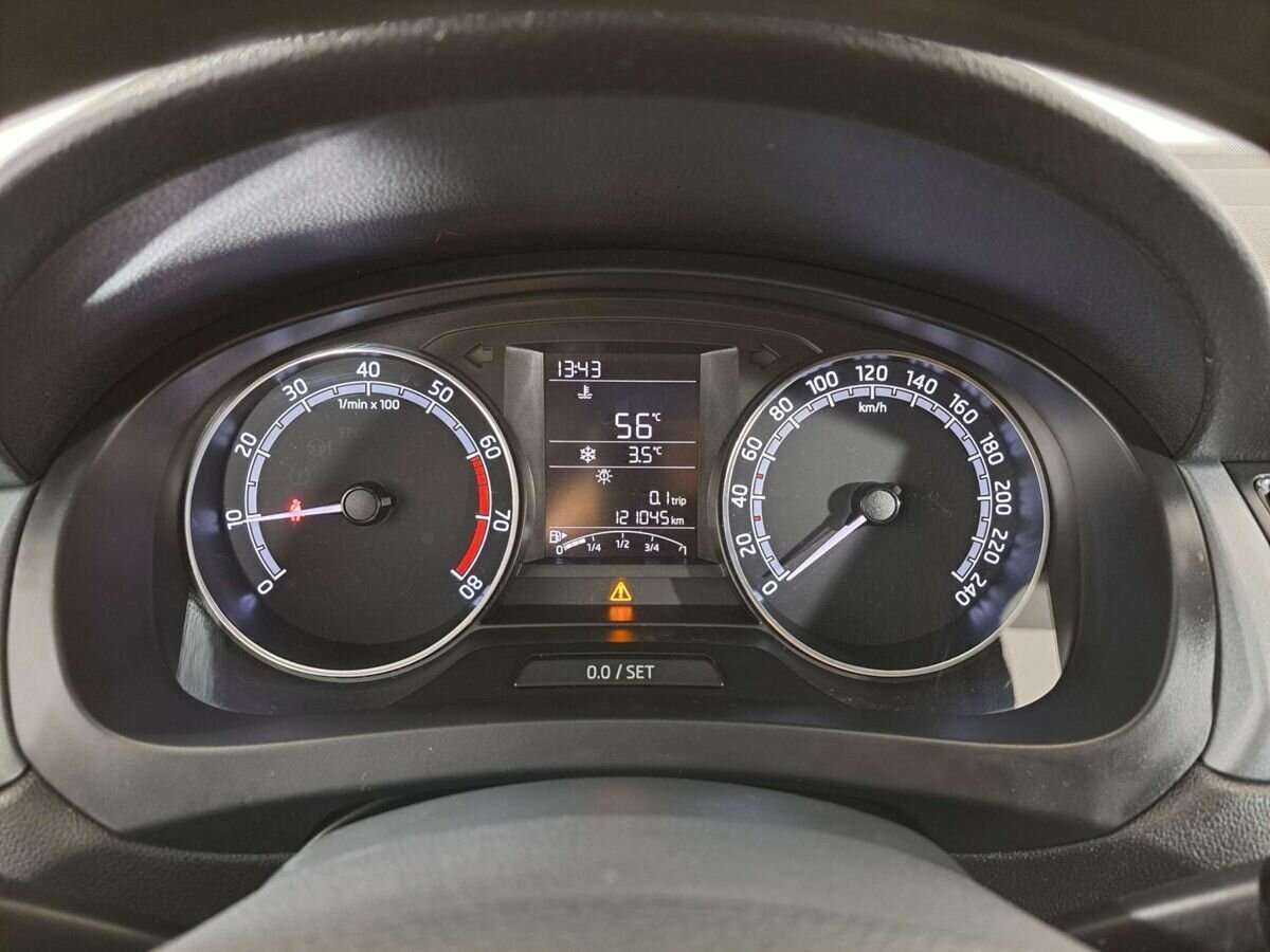 Купить Skoda Rapid, 2017, 121 050 км, фото №13