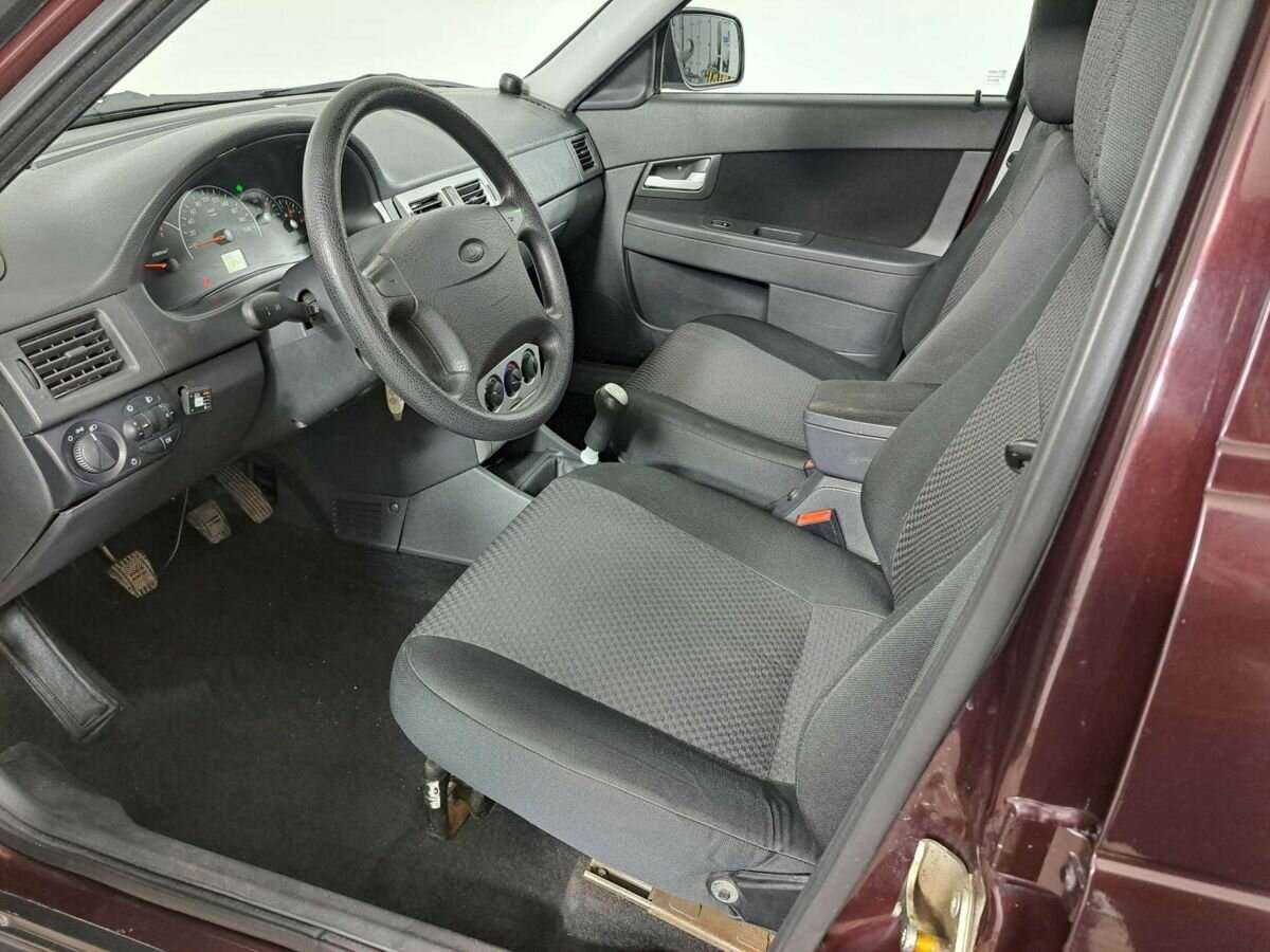 Купить Lada (ВАЗ) Priora, 2012, 150 365 км, фото №14