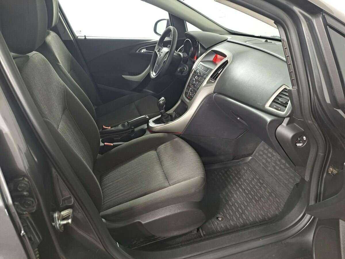 Купить Opel Astra, 2011, 191 250 км, фото №8