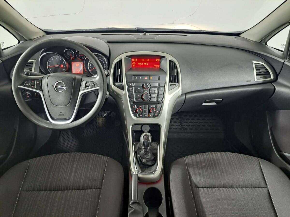 Купить Opel Astra, 2011, 191 250 км, фото №11