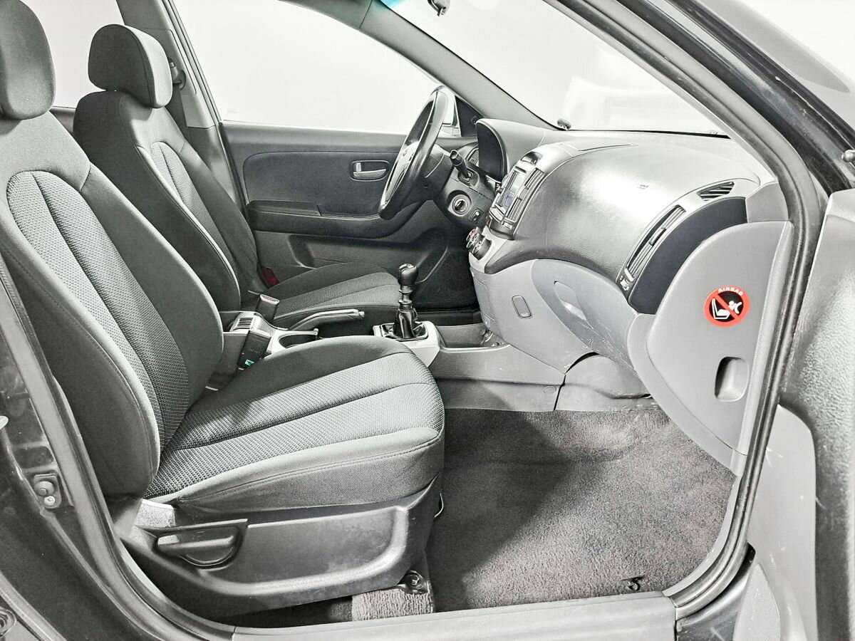 Купить Hyundai Elantra, 2008, 228 000 км, фото №9