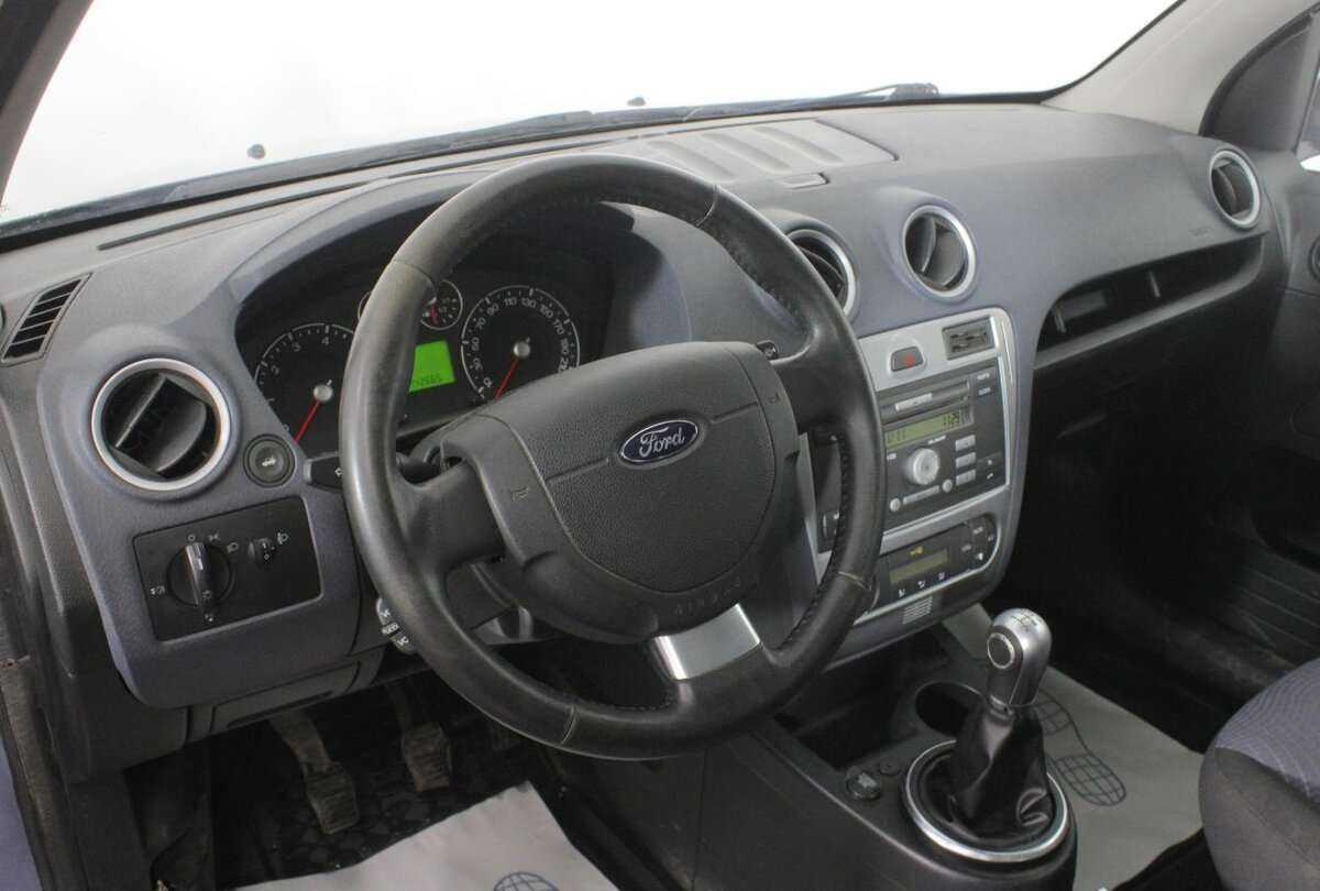 Купить Ford Fusion, 2011, 142 508 км, фото №10