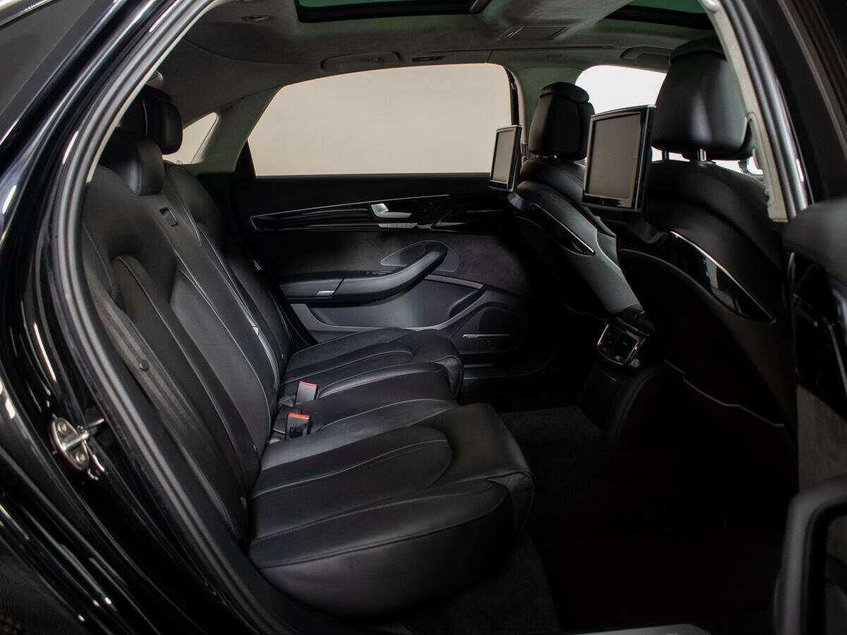 Купить Audi A8 Long, 2016, 182 328 км, фото №8