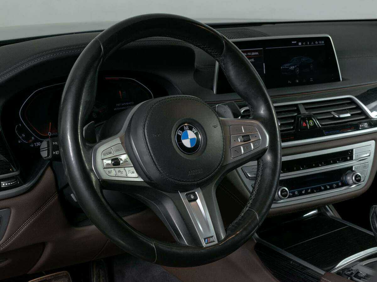 Купить BMW 7 серии 730i, 2020, 97 778 км, фото №17