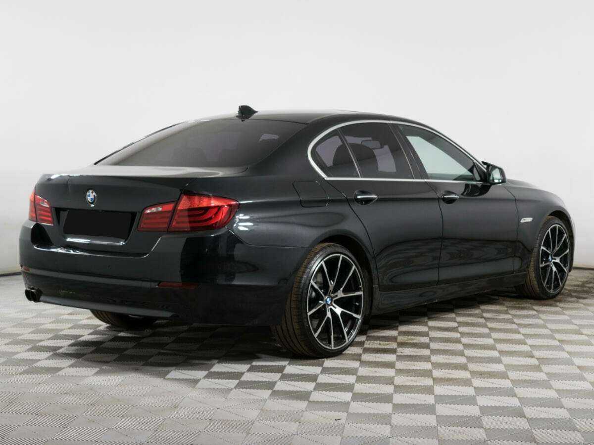Купить BMW 5 серии 523i, 2011, 123 872 км, фото №4