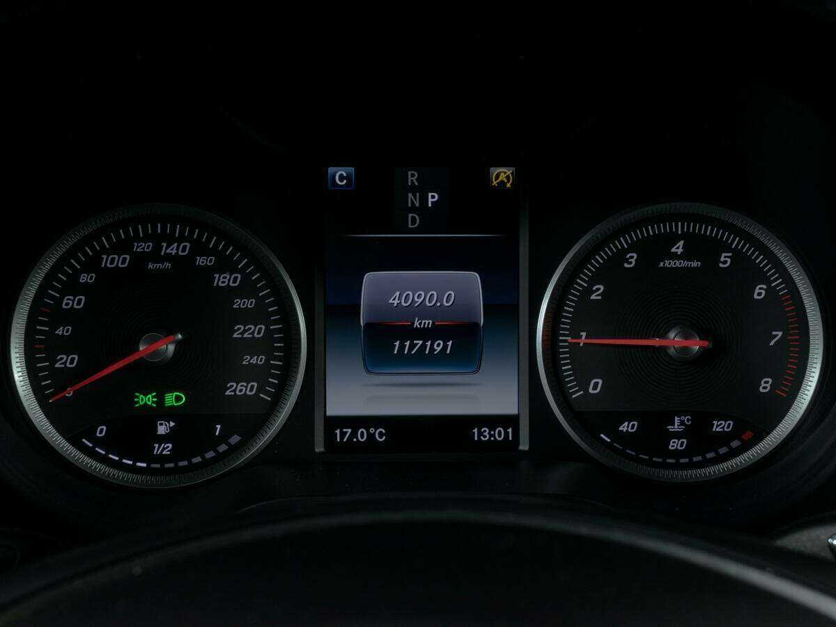 Купить Mercedes-Benz GLC 250, 2019, 116 633 км, фото №13