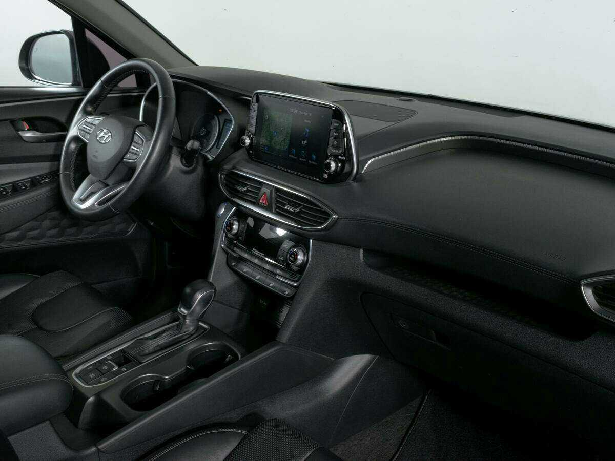 Купить Hyundai Santa Fe, 2019, 32 600 км, фото №7