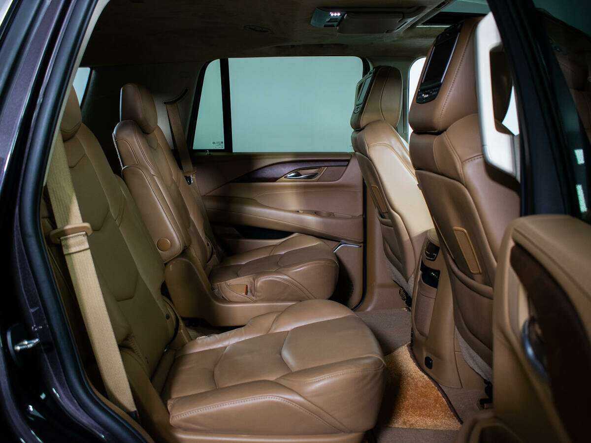 Купить Cadillac Escalade, 2016, 79 111 км, фото №9