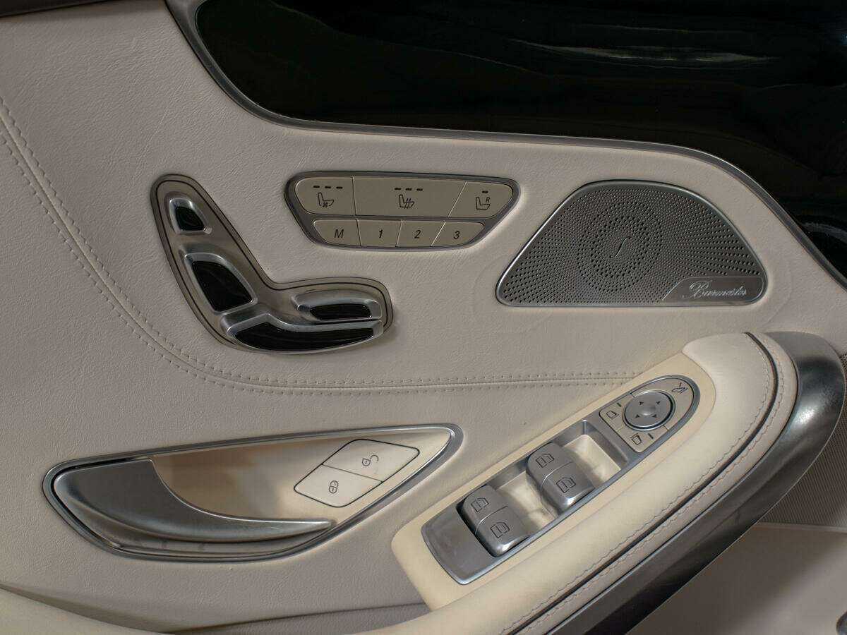 Купить Mercedes-Benz S-Класс AMG 63 AMG, 2015, 94 700 км, фото №22