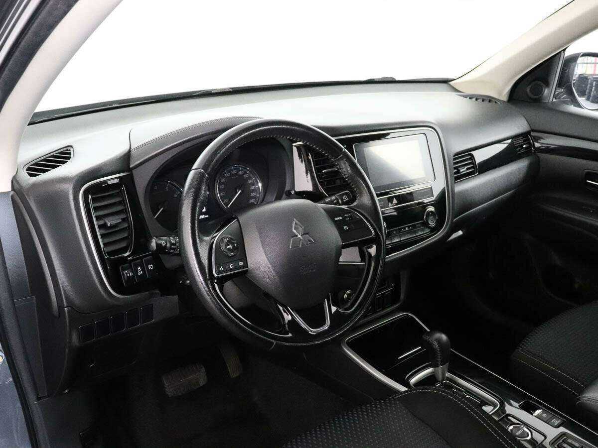 Купить Mitsubishi Outlander, 2018, 142 656 км, фото №8