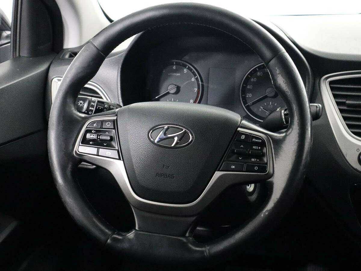 Купить Hyundai Solaris, 2019, 137 997 км, фото №13