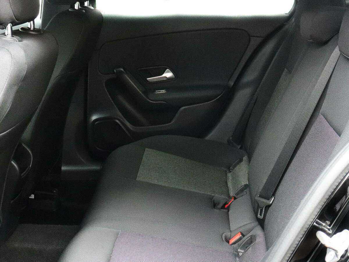 Купить Mercedes-Benz A-Класс 200, 2019, 100 000 км, фото №7