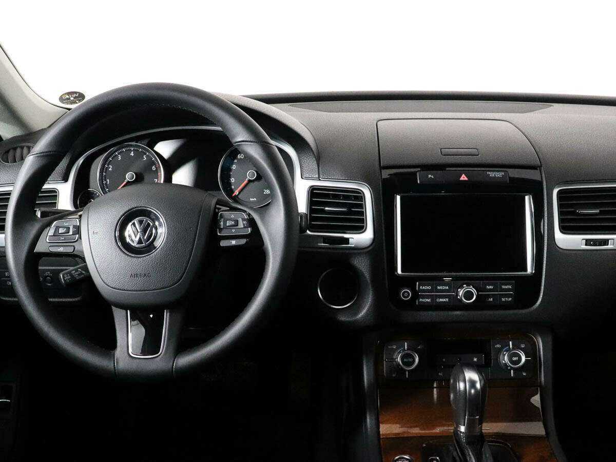 Купить Volkswagen Touareg, 2010, 152 000 км, фото №9