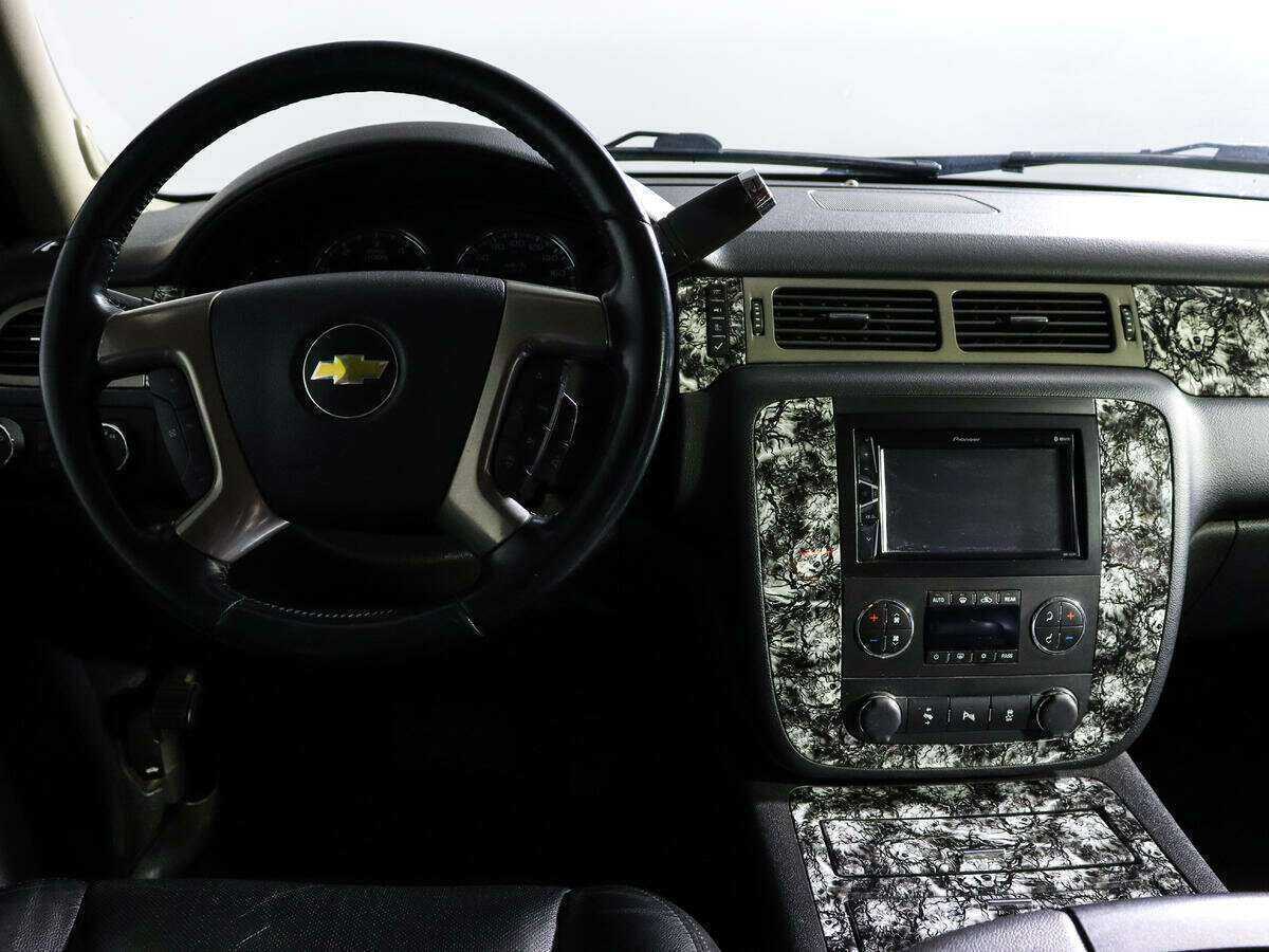 Купить Chevrolet Tahoe 6AT, 2013, 282 668 км, фото №10