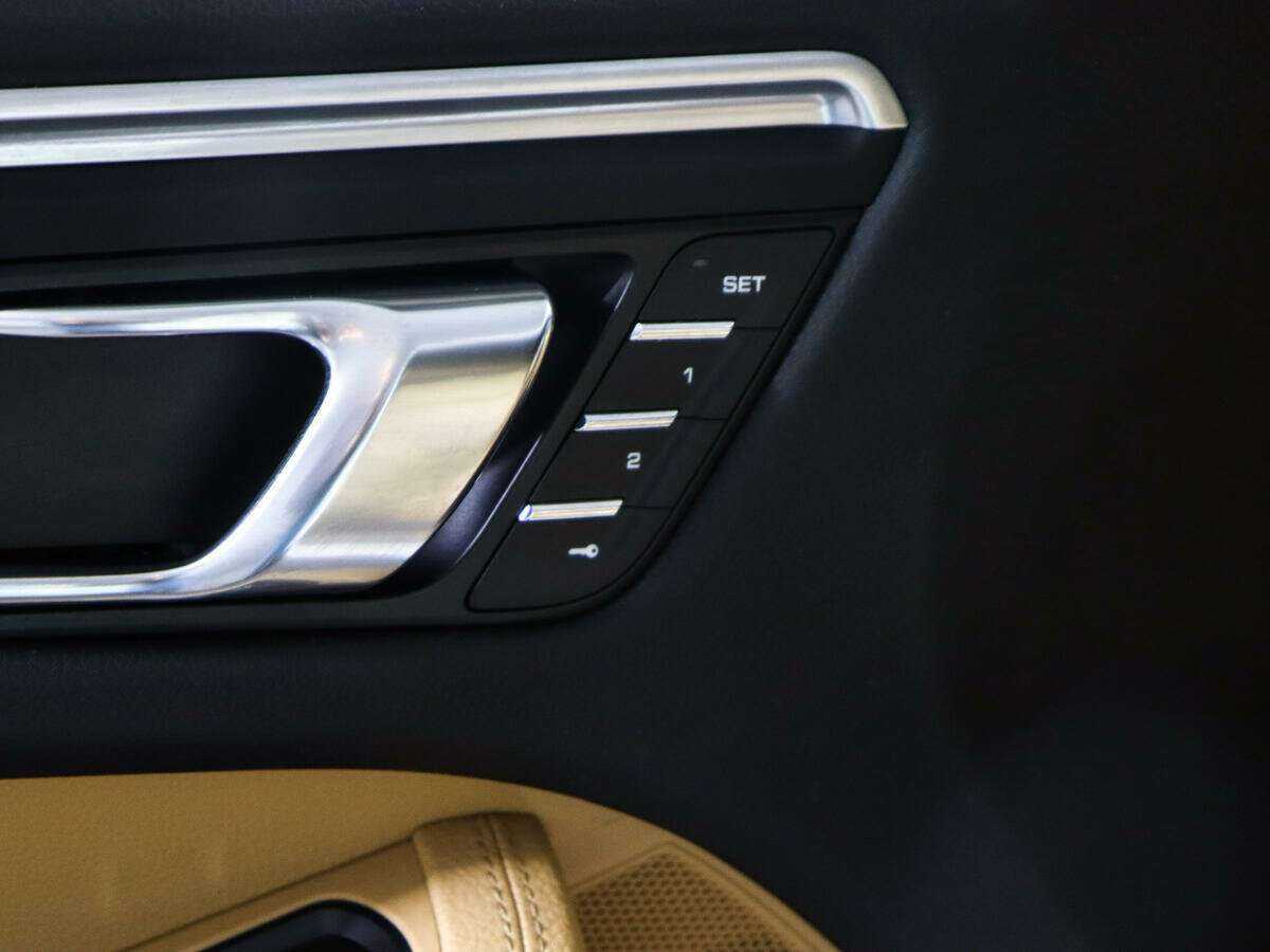 Купить Porsche Macan, 2017, 75 669 км, фото №14