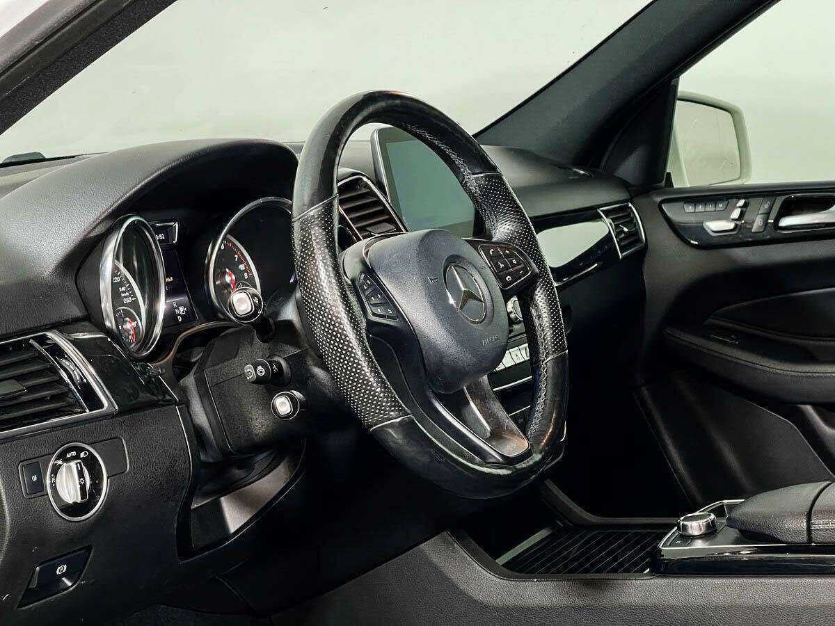 Купить Mercedes-Benz GLE 300, 2016, 141 712 км, фото №10