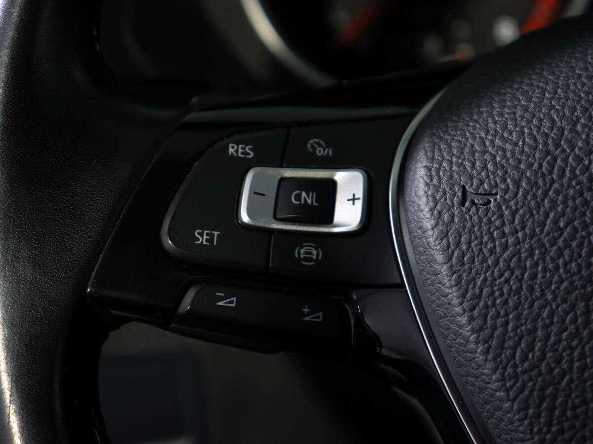 Купить Volkswagen Tiguan, 2020, 37 205 км, фото №17